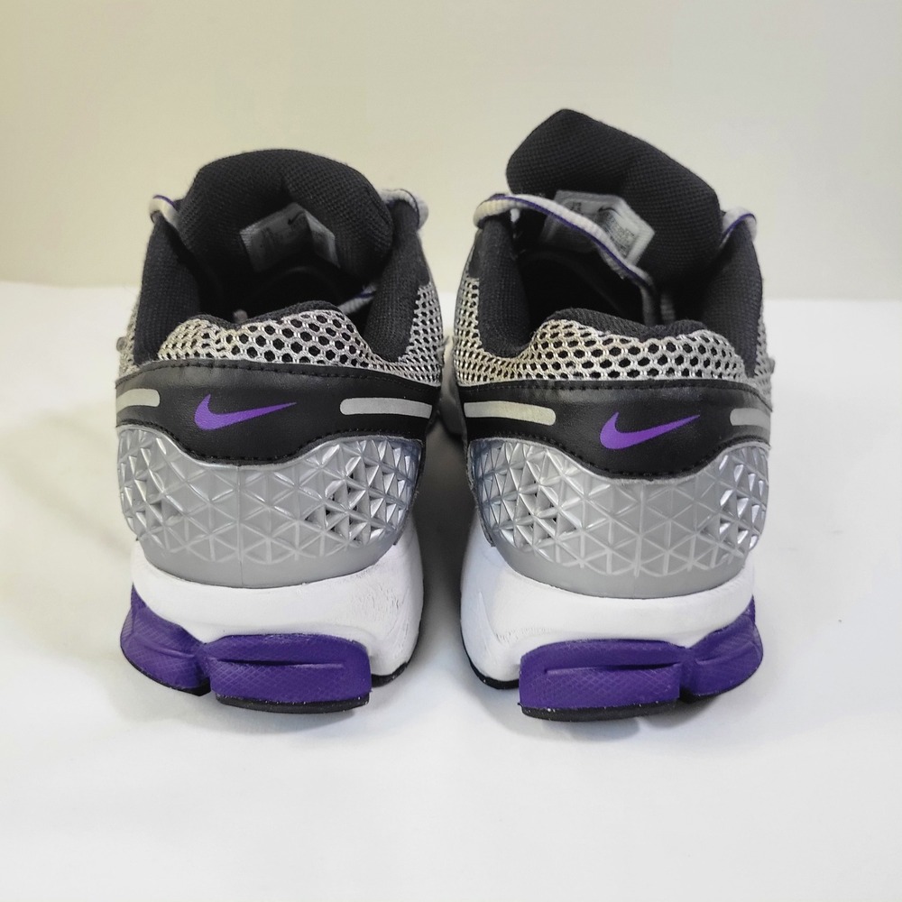 Nike Zoom Air Vomero 5 Mens 7.5 Running Shoes Silver Black Purple IM2220-095 - Picture 5 of 8